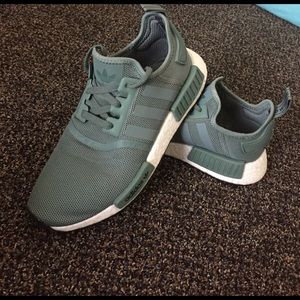 Adidas forest green NMDs size 7